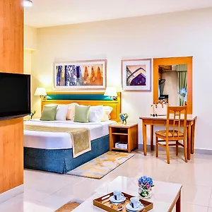 Golden Sands Apart-hotel